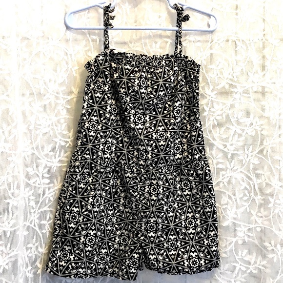 GAP Other - GAP Shorts Romper Black & White 100% Cotton